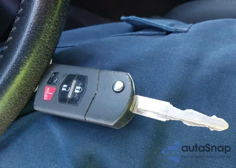 2011 Mazda Mazda3 S Sport из США, поврежденный, VIN JM1BL1U53B1425415